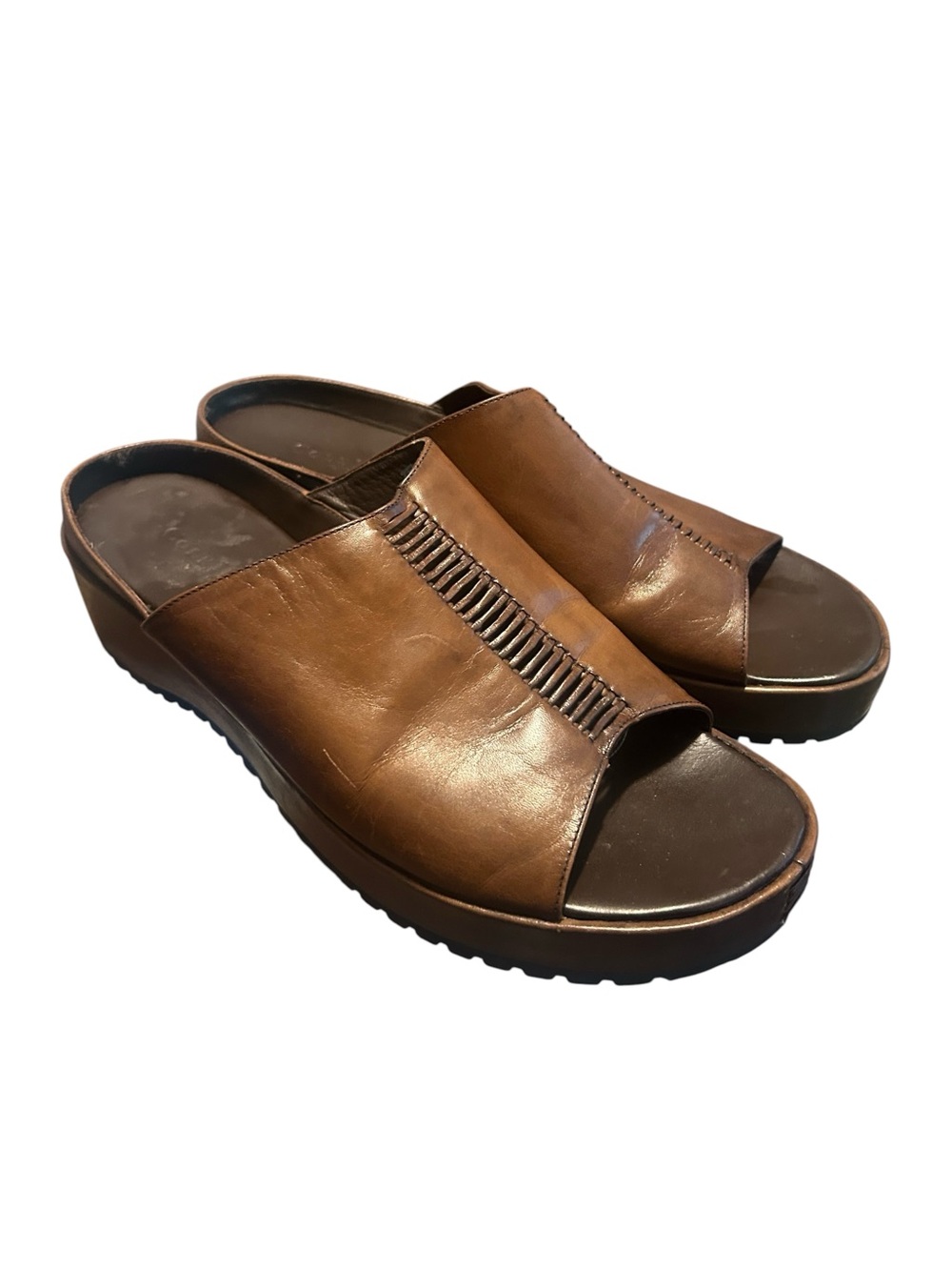 Cole haan 10 leather sandals slip on classic leather detail solid sole vintage